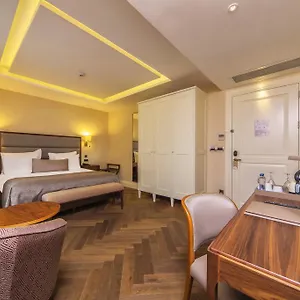 4* فندق موريون