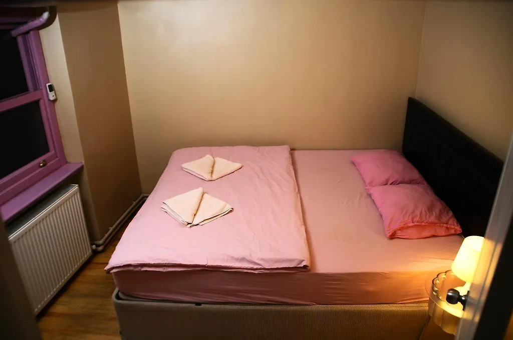 Galata West Hostel Istambul