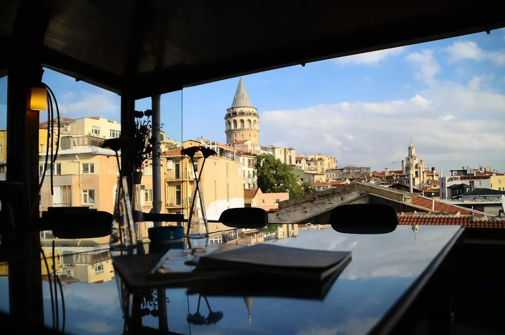 Galata West Hostel Istambul