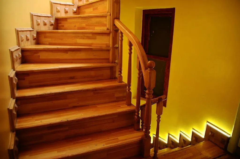 Galata West Hostel اسطنبول